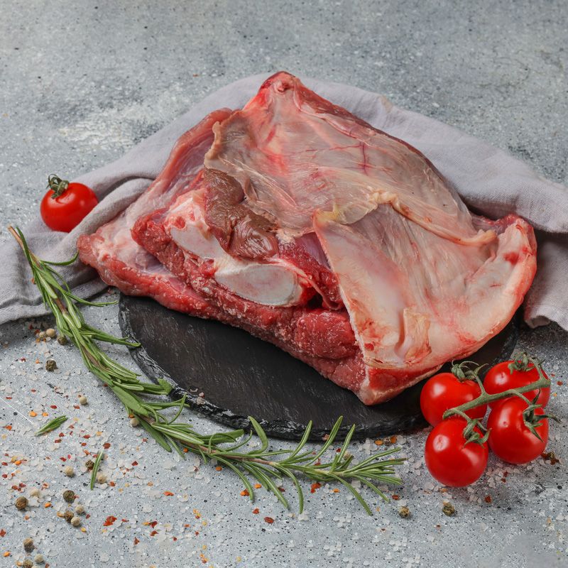 грудинка говяжья каждый день фермерская на кости охлажденная 0 32 0 48 кг 1 упаковка 0 4 кг Говяжья грудинка на кости охлажденная из мяса молодого бычка ~1,2кг