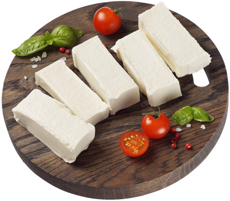 Сыр Фету с кинзой и чесноком мягкий 45% жир. 250г сыр мягкий рассольный экомилк fetica греческий традиционный 40% 400 г
