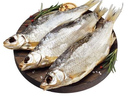 Вобла вяленая астраханская среднесоленая ~300г-0}