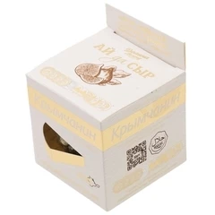 Сыр твердый Крымчанин с инжиром 50% жир. Деликатеска 130г