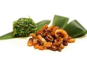 Салат чука с морепродуктами