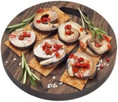 Рулеты из филе сельди Мадрид  в масле с пряностями и овощами 300г