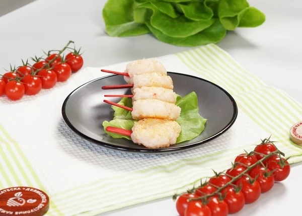 Подавать с листьями салата или соусом. Приятного аппетита!