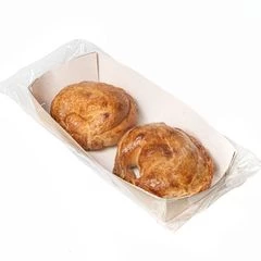 Пирожок с вишней на сметанном тесте Деликатеска 2шт