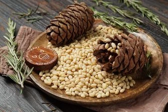 Кедровый орех: уникальные свойства и как его правильно использовать