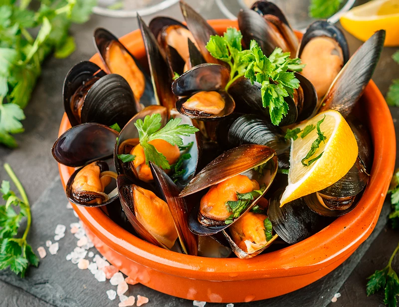 Мидии - свежий деликатес