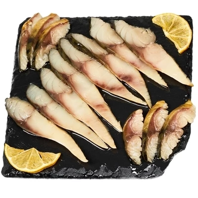 Скумбрия подкопченная филе-кусочки в масле Деликатеска 180г-0}