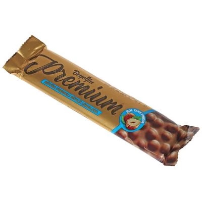 Молочный шоколад Premium с цельным фундуком 75г-1}