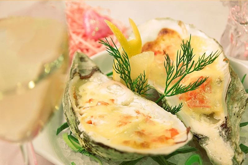 Устрицы гратированные под сыром