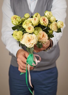 Роза кустовая Бланшет 50см 1шт-1}