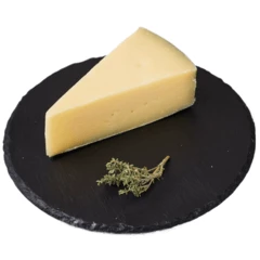 Сыр твердый Элитный Манчестер 40% жир. Деликатеска ~200г