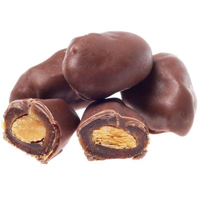 Конфеты Финики с миндалем в молочной шоколадной глазури 90г-1}