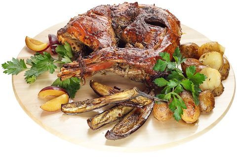Кролик запеченный с овощами