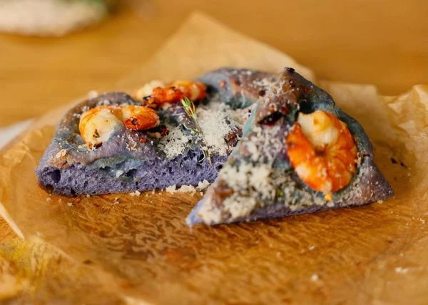 Оформить свежим тимьяном. Посыпать тертым пармезаном. Приятного аппетита!