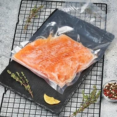 Филе форели слабосоленой на коже от Шефа ~400г-1}