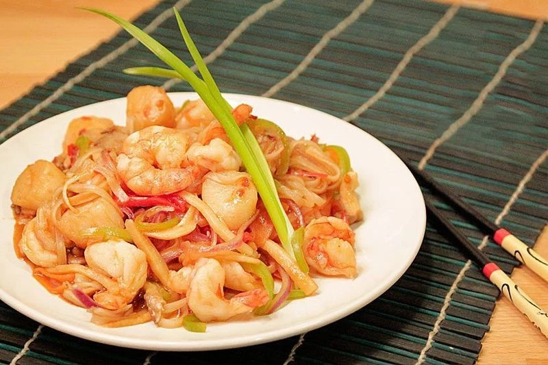 Лапша с морепродуктами