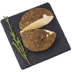 Сыр Белпер Кнолле с черным перцем Eco Village 45% жир. 100г