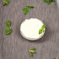 Масса творожная с изюмом Особая 23% жир.  250г