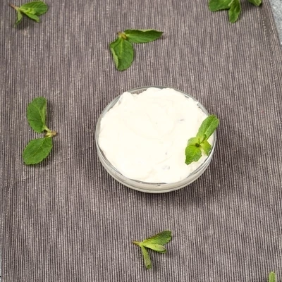 Масса творожная с изюмом Особая 23% жир.  250г-1}