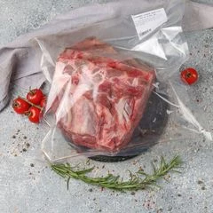 Говядина тонкий край на кости охлажденная из мяса молодого бычка ~900г