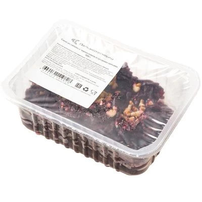 Салат из свеклы с черносливом и грецкими орехами Деликатеска 600г-1}
