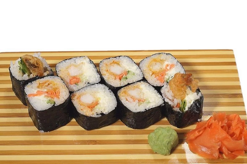 Ролл с креветкой