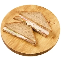 Бутерброд с курицей и беконом Деликатеска 180г