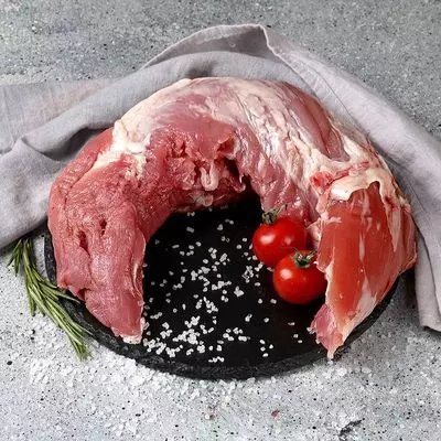 Вырезка свиная охлажденная ~600г купить в Москве с доставкой на дом от ...
