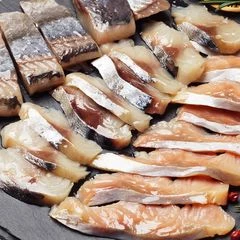 Филе-кусочки в масле Три рыбки 270г