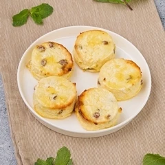 Сырники с изюмом Деликатеска 200г