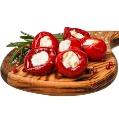 Перчики черри красные фаршированные сливочным сыром с голубой плесенью 200г