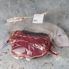 Говядина огузок охлажденный из мяса молодого бычка ~800г