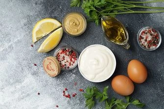 Как приготовить домашний майонез? 3 рецепта 