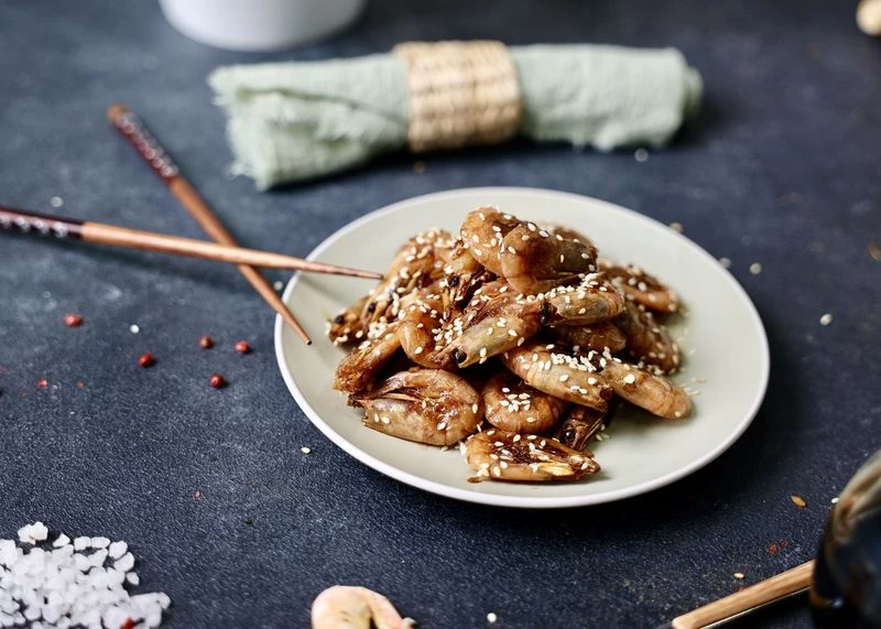 Креветки в остром соусе