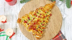 Ёлочка из слоеного теста 