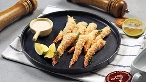 Креветки в кокосовой панировке с соусом Том ям