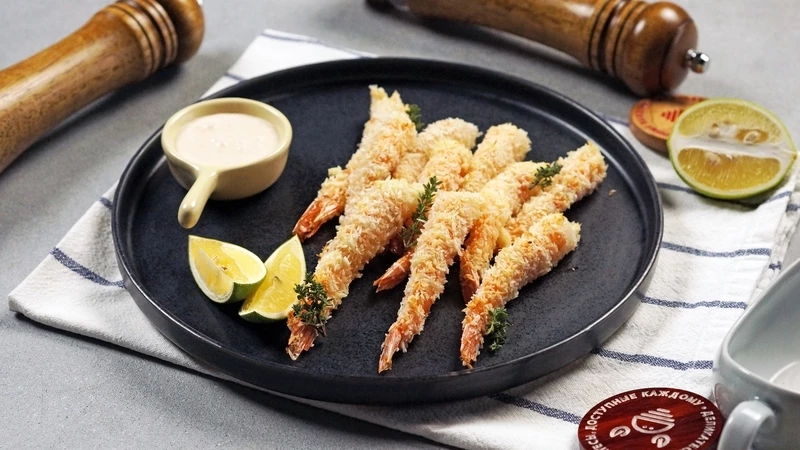 Креветки в кокосовой панировке с соусом Том ям