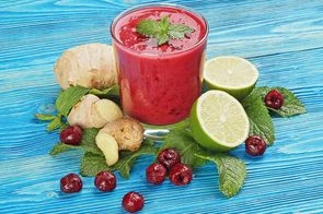 Смузи пряная вишня