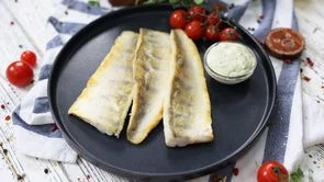 Жаренный судак с соусом Тартар