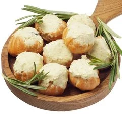 Профитроли с улиткой в соусе по-сомьерски Деликатеска 135г