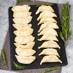 Гёдза с растительным мясом и грибами шиитаке Деликатеска 500г