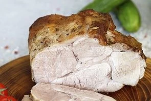 Свинина в маринаде Конфи с соусом Чимичурри