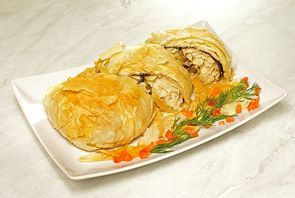 Рулет из морского черта с грибами