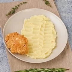 Филе минтая под шубой из сыра и яиц с картофельным пюре Деликатеска 270г