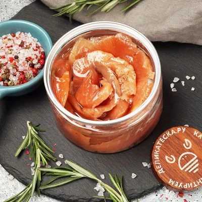 Кета Чумиканская слабосоленая филе-ломтики в масле от Шефа 160/40 г-0}