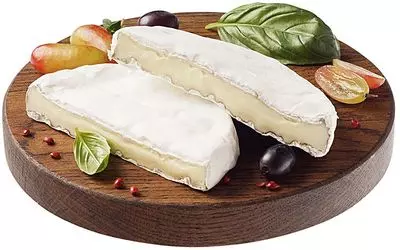 Сыр Вайнкезе в винной корке с белой плесенью из цельного коровьего ...