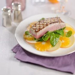 Тунец с апельсиновым соусом