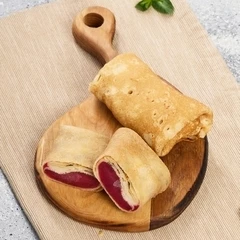 Блинчики с малиновой начинкой Деликатеска ~500г
