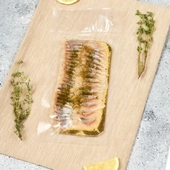 Сельдь слабосоленая с укропом филе-кусочки Деликатеска 100г