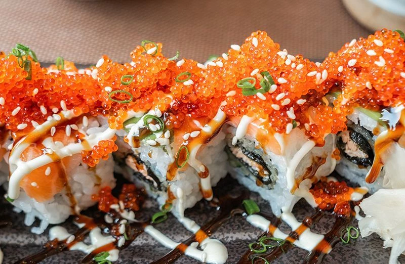 Какая икра на роллах? Настоящая или имитация?